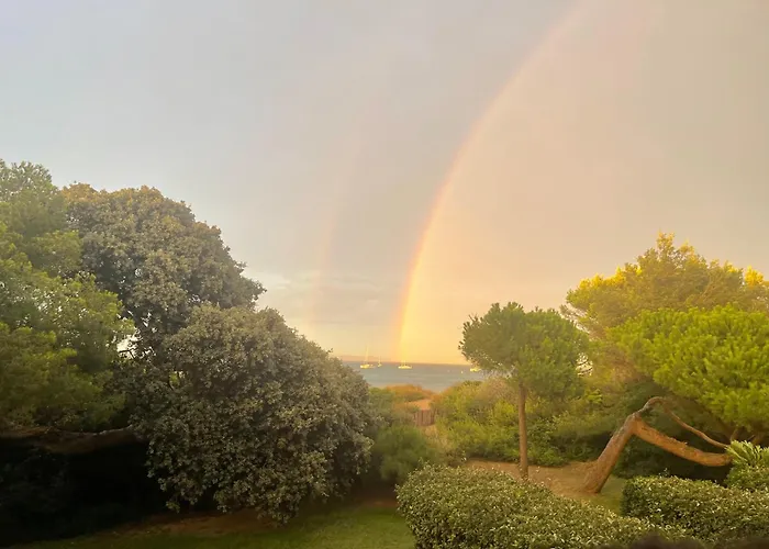 Front De Presqu Ile De Giens