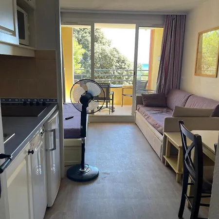 Front De Presqu Ile De Giens Hyères