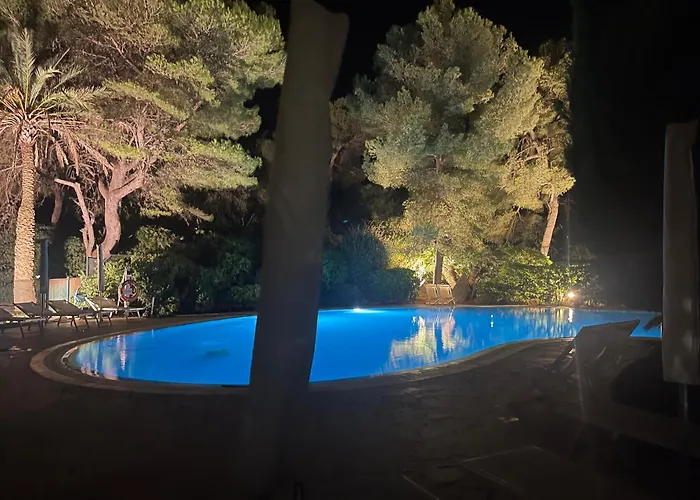 Front De Presqu Ile De Giens Lejlighed Hyères